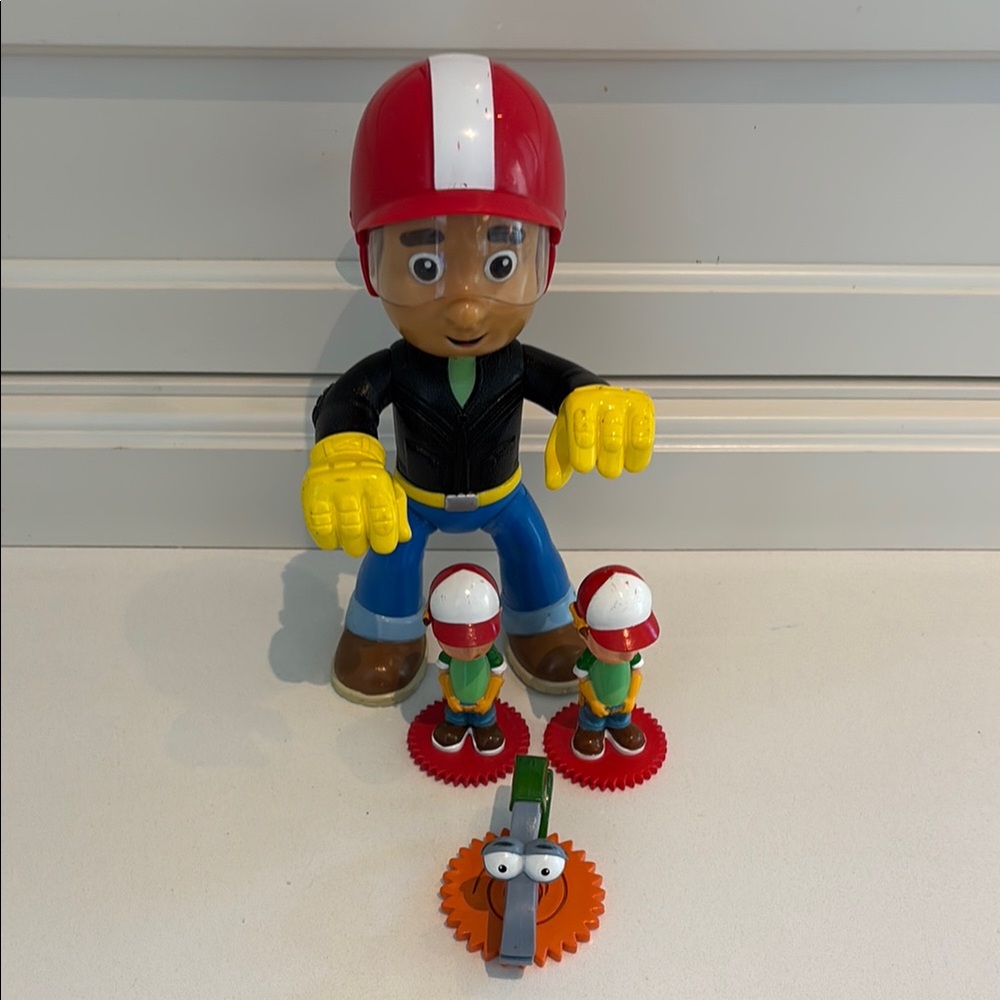 Handy Manny Figures